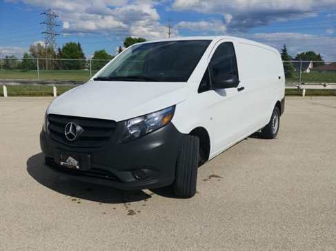 Mercedes Metris 2019