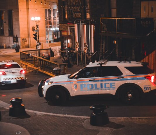 Полиция Реджайны просит избегать района 1400-го квартала улицы Элфинстон