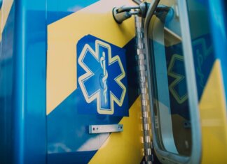 Полиция Реджайны просит звонить 911 при подозрении на передозировку Полиция Реджайны просит звонить 911 при подозрении на передозировку