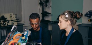 Министр Хайду представит инвестиции в профобразование и поддержку молодёжи