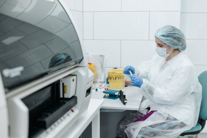 Профессор из Канады разработал более 100 ДНК-инструментов для новых технологий Профессор из Канады разработал более 100 ДНК-инструментов для новых технологий