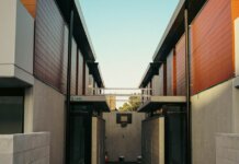 В районе Большой Виктории строят более 400 доступных жилых домов