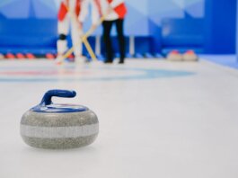 Айдесон и Генри представят Канаду на юниорском чемпионате мира по кёрлингу