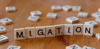 Канада усиливает контроль над консультантами по иммиграции и гражданству