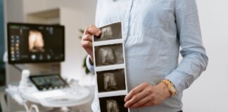 Медсёстры отделения фетальной диагностики спасают жизни до рождения Медсёстры отделения фетальной диагностики спасают жизни до рождения