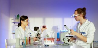 Студенты Университета Ватерлоо создали гидрогель для искусственных мышц роботов