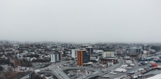 Премьер Ньюфаундленда призывает депутатов к соблюдению парламентского этикета Премьер Ньюфаундленда призывает депутатов к соблюдению парламентского этикета