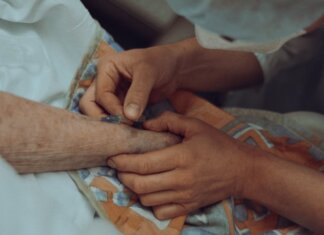 Ассоциация работодателей здравоохранения Британской Колумбии договорилась с профсоюзом медсестёр Ассоциация работодателей здравоохранения Британской Колумбии договорилась с профсоюзом медсестёр