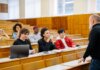 Университет Ватерлоо получил награды за программы поддержки студентов
