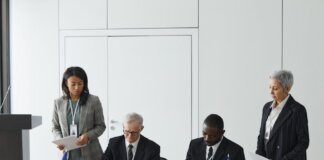 Британская Колумбия опубликовала отчёт о равенстве при трудоустройстве в госслужбе