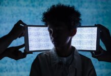 Meta внедряет ИИ для выявления несовершеннолетних в соцсетях