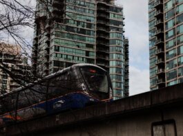 SkyTrain модернизирует депо для размещения новых длинных поездов