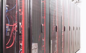 Правительство Канады и TELUS продвигают проект суверенной ИИ-инфраструктуры