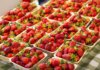 Британская Колумбия выделила $4,25 млн на талоны для покупки фермерских продуктов Британская Колумбия выделила $4,25 млн на талоны для покупки фермерских продуктов