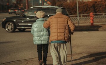 Британская Колумбия выделила $500 тыс. на программы для пожилых в 26 общинах Британская Колумбия выделила $500 тыс. на программы для пожилых в 26 общинах