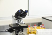 Выпускник Ватерлоо создал AI-сообщество для студентов и идёт в исследователи