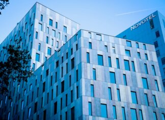 Booking.com: европейская индустрия гостеприимства остаётся оптимистичной, но малый бизнес отстаёт Booking.com: европейская индустрия гостеприимства остаётся оптимистичной, но малый бизнес отстаёт