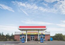 Министры ЛеБлан и Ходжсон встретились с лидерами нефтегазовой отрасли Министры ЛеБлан и Ходжсон встретились с лидерами нефтегазовой отрасли