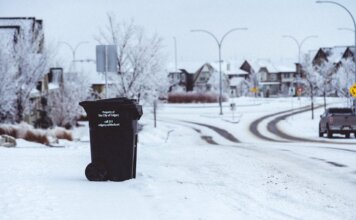 Калгари готовится к учащающимся градовым бурям и климатическим угрозам Калгари готовится к учащающимся градовым бурям и климатическим угрозам
