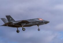 Министр обороны Макгинти обсудил приоритеты НАТО в ходе визита в Европу