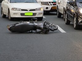 В Калгари за день произошли две серьёзные аварии с мотоциклистами