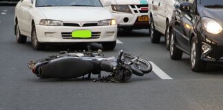 В Калгари за день произошли две серьёзные аварии с мотоциклистами