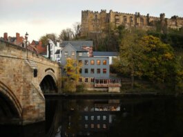 Captivating view of Durham Castle and Framwellgate Bridge over the river.