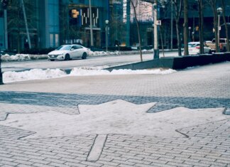 «Мейпл Лифс» провели обмен с «Питтсбургом» «Мейпл Лифс» провели обмен с «Питтсбургом»