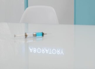 Глобальное исследование подтвердило безопасность и эффективность мРНК-вакцин Глобальное исследование подтвердило безопасность и эффективность мРНК-вакцин