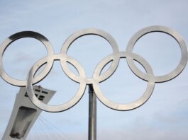 Госсекретарь по спорту Адам ван Куверден выступил на ежегодной сессии КОК