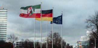 Министр иностранных дел Канады встретилась с главой МИД Румынии в Бухаресте