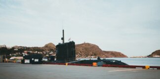 Консерваторы раскритиковали Карни за «фейковое объявление» о закупке подлодок