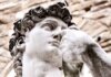 Канада отправила военную технику Украине при поддержке Бельгии Detailed view of Michelangelo's David sculpture in Florence, Italy.